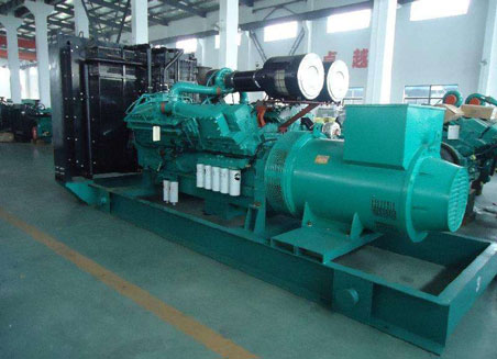 集安800kw康明斯柴油发电机组
